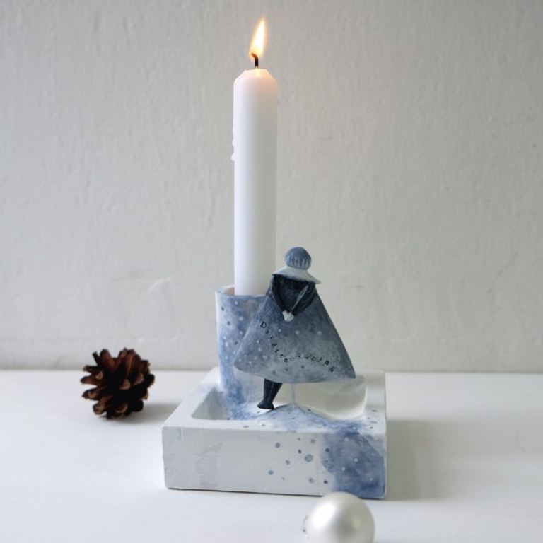 LWNCandlestand